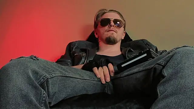 Vincent Hardman online show from February 6, 4:17 am