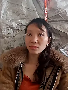 Snapshot of bonnie-00 chatting on November 18, 3:56 am bonnie-00 online show from November 18, 3:56 am