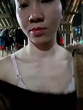 bonnie-00 online show from December 3, 12:07 am