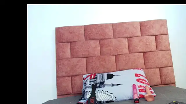 very slut online show from October 6, 2:14 pm