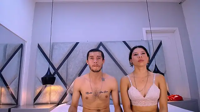 EthanCollen online show from January 6, 9:07 pm