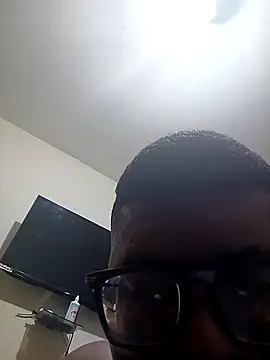 Elsuave28 online show from October 18, 11:05 pm