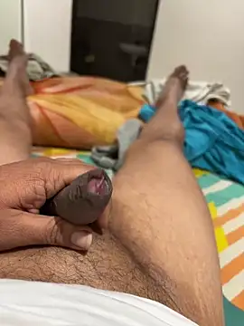 Snapshot of Adityashivani_143 chatting on February 5, 2:49 am Adityashivani 143 online show from February 5, 2:49 am