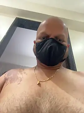 Snapshot of Adityashivani_143 chatting on February 12, 2:50 am Adityashivani 143 online show from February 12, 2:50 am