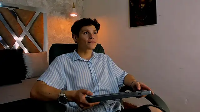 kraven lust online show from December 5, 3:04 am