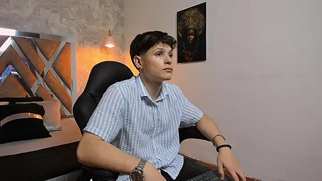 kraven lust online show from February 10, 3:10 am