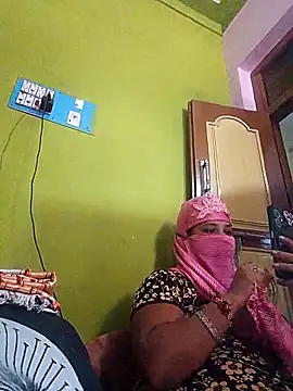 Snapshot of TAMI_KAYAL chatting on November 8, 7:08 am TAMI KAYAL online show from November 8, 7:08 am