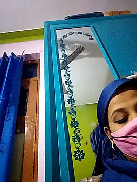 Snapshot of TAMI_KAYAL chatting on November 28, 4:20 pm TAMI KAYAL online show from November 28, 4:20 pm