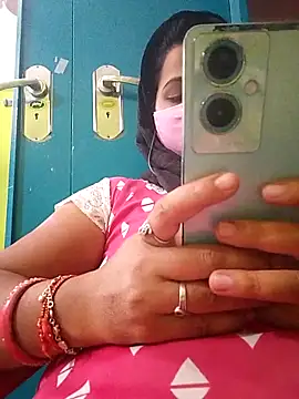 Snapshot of TAMI_KAYAL chatting on December 18, 7:36 am TAMI KAYAL online show from December 18, 7:36 am