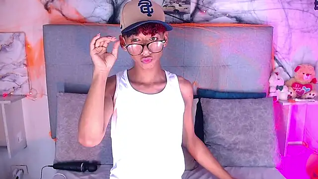 Snapshot of Billie_Turner_ chatting on October 23, 4:23 am Billie Turner online show from October 23, 4:23 am