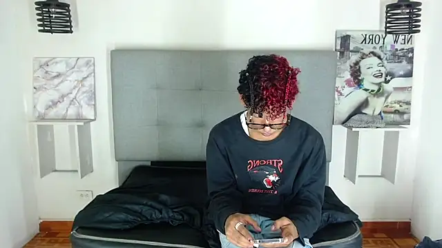 Snapshot of Billie_Turner_ chatting on November 15, 4:10 am Billie Turner online show from November 15, 4:10 am