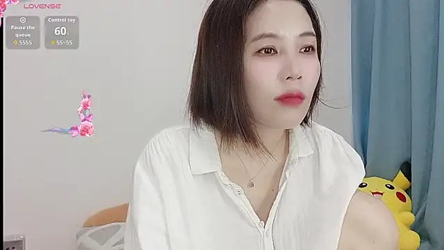 Snapshot of Miraitowa_ chatting on July 17, 10:47 pm Miraitowa online show from July 17, 10:47 pm