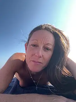 Kristinatreize online show from October 12, 9:41 am