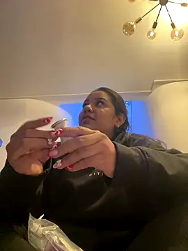 SienaWild online show from November 22, 3:05 am