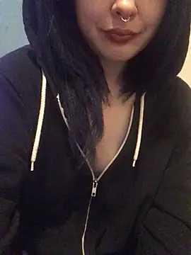 shybeotch online show from October 3, 10:34 am