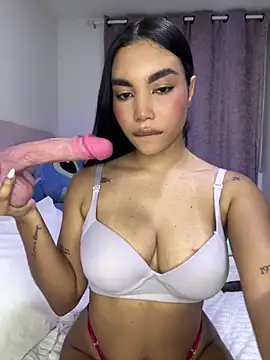 karolaalcendra online show from February 7, 3:54 am