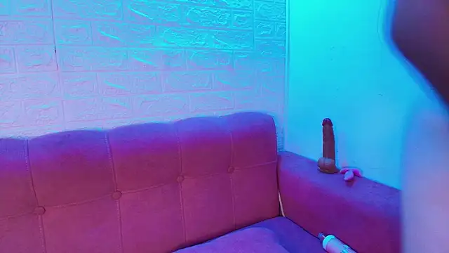 angel noir1 online show from October 7, 5:04 am