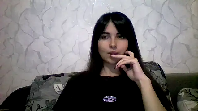Marina Edwards online show from September 19, 6:08 pm
