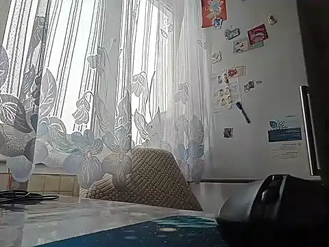 Snapshot of Marilen chatting on October 9, 7:17 am Marilen online show from October 9, 7:17 am