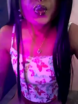 Cutie-Whiskey1 online show from November 11, 8:47 am