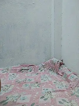 bigcutecouple online show from July 11, 6:43 pm
