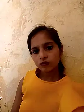 Snapshot of Saloni-Gupta chatting on September 22, 6:15 am Saloni-Gupta online show from September 22, 6:15 am