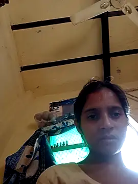 Snapshot of Saloni-Gupta chatting on October 19, 7:09 am Saloni-Gupta online show from October 19, 7:09 am