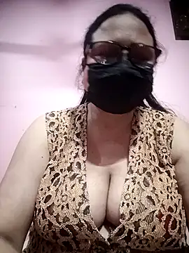 thehotlady online show from November 20, 9:53 am