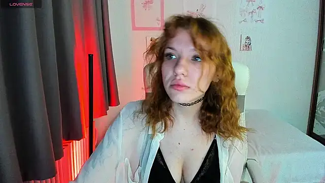 Megancat333 online show from September 27, 12:21 pm