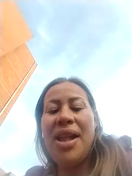 LaraCaliente online show from October 28, 10:23 pm