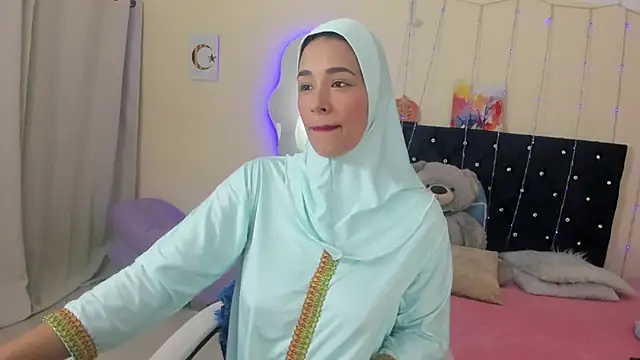 ShanaJamil online show from March 16, 1:11 am