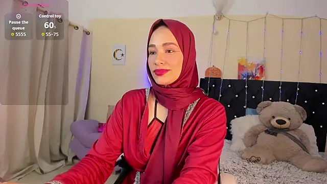 ShanaJamil online show from April 10, 12:10 pm