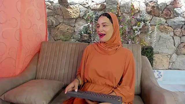 Snapshot of ShanaJamil chatting on June 25, 12:09 pm ShanaJamil online show from June 25, 12:09 pm