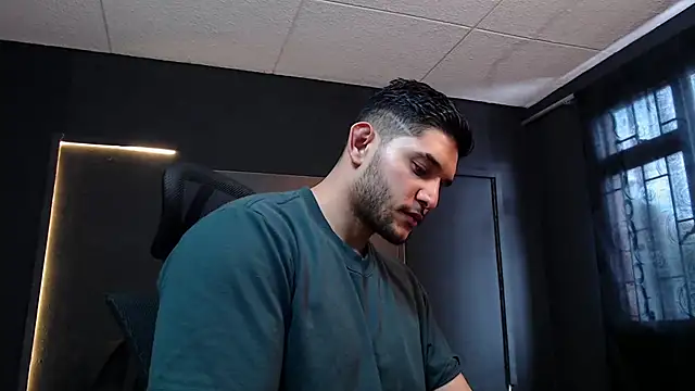 RichardMilleer online show from November 10, 2:16 pm