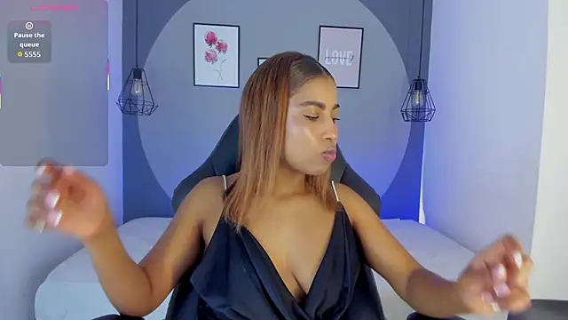 selena monroy online show from October 29, 11:23 am