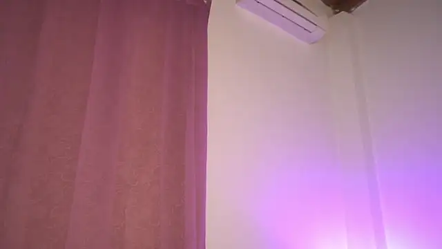 Snapshot of noah_0814 chatting on November 4, 5:39 am noah 0814 online show from November 4, 5:39 am