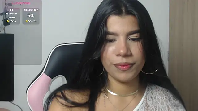 MayaScott11 online show from November 17, 6:57 pm