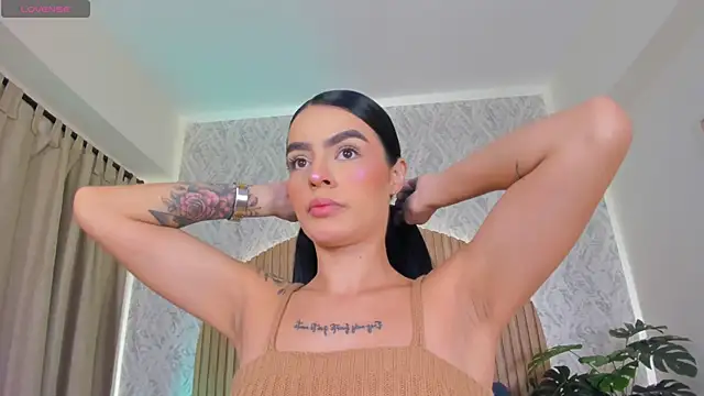 Sophiie Belle online show from September 17, 1:24 pm