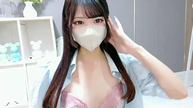 Snapshot of Ruru-shuv chatting on September 30, 9:36 am Ruru-shuv online show from September 30, 9:36 am