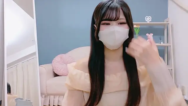 Snapshot of Ruru-shuv chatting on October 27, 10:41 am Ruru-shuv online show from October 27, 10:41 am