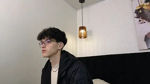  ruby red online show from October 3, 4:53 am