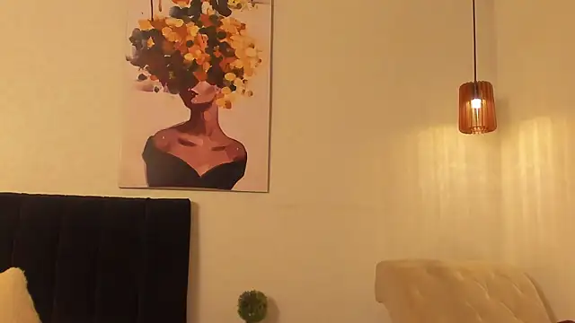  ruby red online show from November 6, 5:30 am