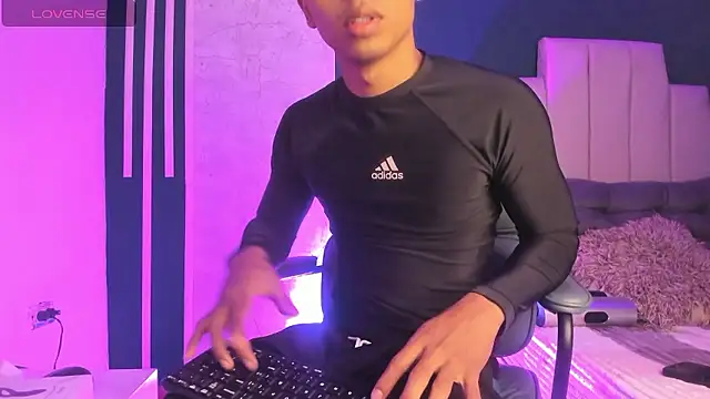 Jaycob Black1 online show from January 11, 3:11 am