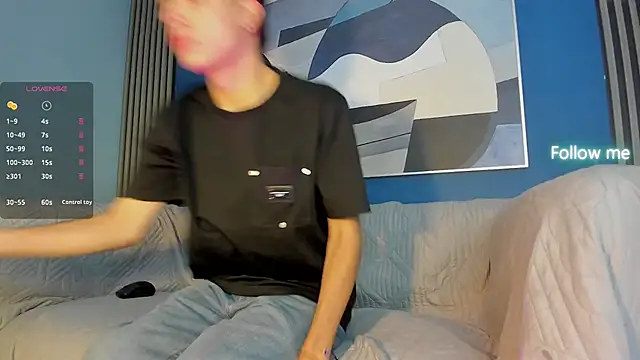 kevinn blue1 online show from September 30, 9:42 pm