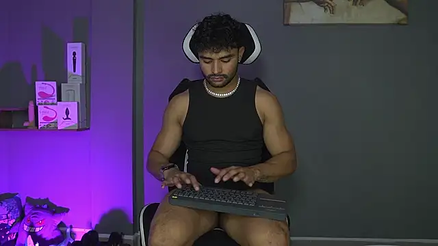 JordanRossie online show from March 18, 10:35 pm