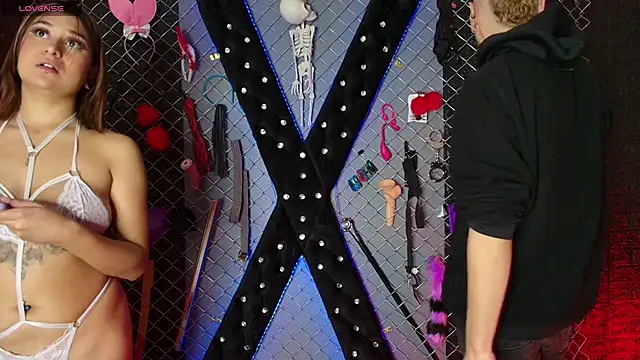 Snapshot of Dmorningstar_bdsm chatting on November 29, 7:39 pm Dmorningstar bdsm online show from November 29, 7:39 pm