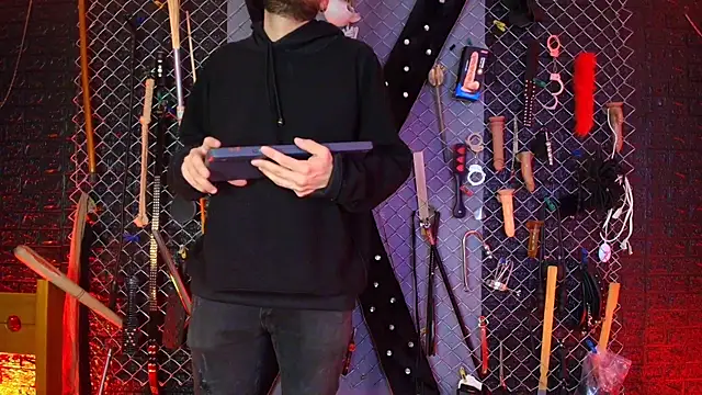 Snapshot of Dmorningstar_bdsm chatting on December 2, 12:43 pm Dmorningstar bdsm online show from December 2, 12:43 pm