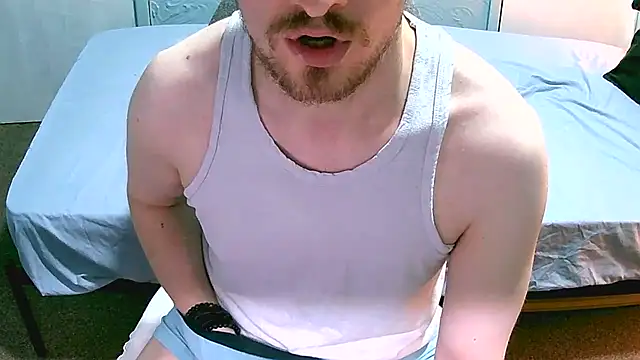 britlad77 online show from September 22, 1:46 pm