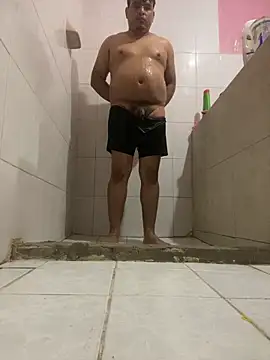 Snapshot of RangingWarranty chatting on November 1, 8:00 pm RangingWarranty online show from November 1, 8:00 pm