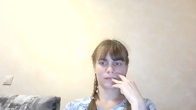 Loriven online show from September 24, 7:39 pm